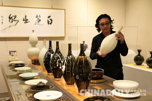“我想成為歷史的鏈條” ——記弘傳定瓷創(chuàng)始人、河北曲陽定瓷研究所所長薛行嶙