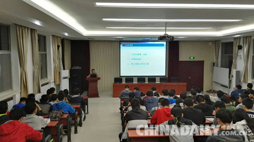 石家莊鐵道大學(xué)機械203大講堂：百余場講座 近萬名同學(xué)受益