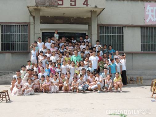 石家莊鐵道大學(xué)機(jī)械學(xué)子：奉獻(xiàn)，讓青春閃耀光芒