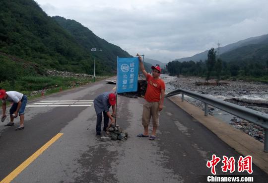 河北一景區(qū)未迎客遭水毀 投資商“拋財”搶險引關(guān)注