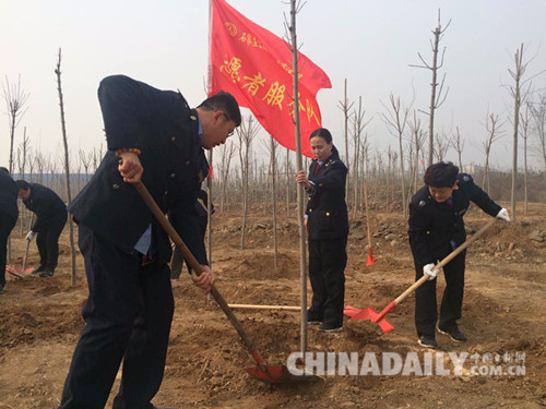 創(chuàng)建文明城市 石家莊南焦客運(yùn)站開展義務(wù)植樹活動