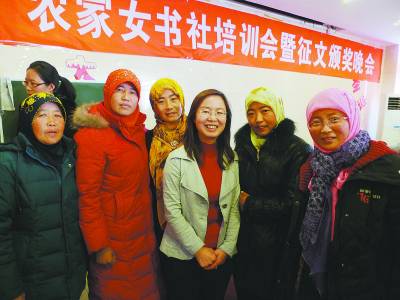 中國(guó)年輕一代家長(zhǎng)普遍焦慮 將壓力投射到孩子身上