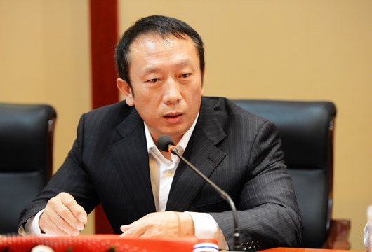 河南潢川縣召開黃久生先進(jìn)事跡座談會(huì)