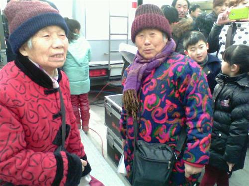 鄭州地鐵一號(hào)線開通：速度真快 服務(wù)真行