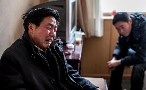 “孩子沒了，春節(jié)可怎么過呀”——北京5名煤氣中毒大學(xué)生親人的哭訴
