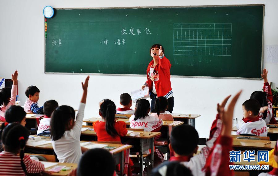 黑龍江洪水災(zāi)區(qū)積極安置保證學(xué)生如期開學(xué)