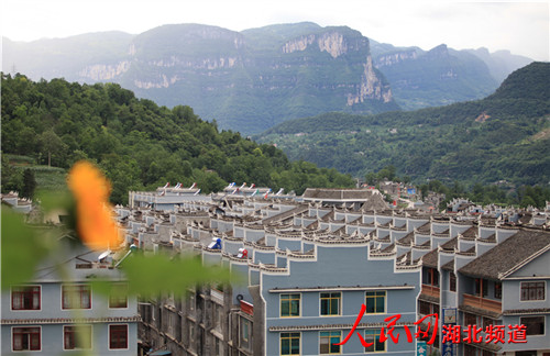 建始：移民新鎮(zhèn)風(fēng)光美如畫