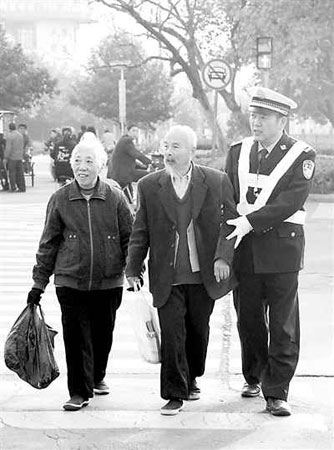 交警王義生：14載堅守街頭服務(wù)市民