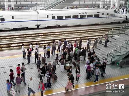全國鐵路7月1日起調(diào)整運(yùn)行圖 高鐵票價(jià)可浮動