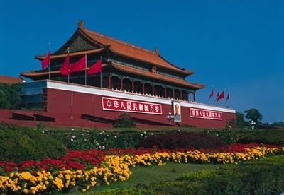 2011年中國(guó)十城市娶親花費(fèi)清單 深圳超200萬(wàn)