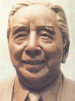 媒體評(píng)點(diǎn)十大最摳門華人富豪：越摳越有錢