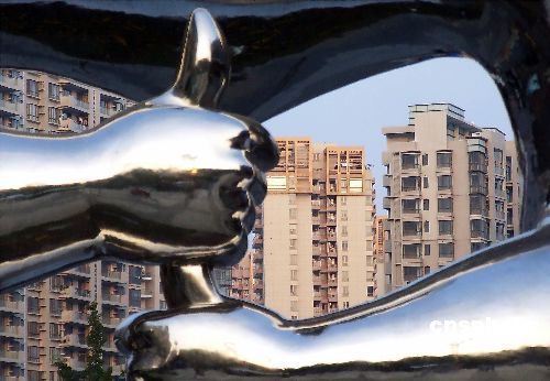中國(guó)樓市經(jīng)歷黃金十年 局地房?jī)r(jià)漲逾20倍