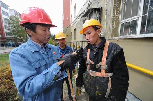 “暖房子”工程：老廠區(qū)迎來(lái)新溫暖