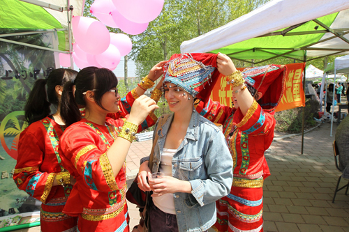 吉林財(cái)經(jīng)大學(xué)25個(gè)老鄉(xiāng)會(huì)開(kāi)“Party”