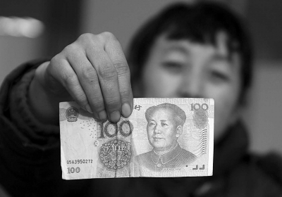 長(zhǎng)春14歲男孩撿瓶子攢錢 想買一臺(tái)二手電腦