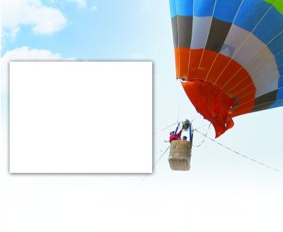 開(kāi)發(fā)商請(qǐng)美女空中撒錢(qián) 300人哄搶致多人受傷