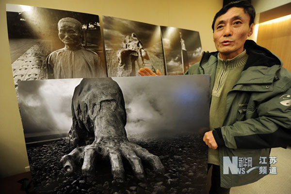 侵華日軍南京大屠殺遇難同胞紀(jì)念館獲贈一批藝術(shù)作品