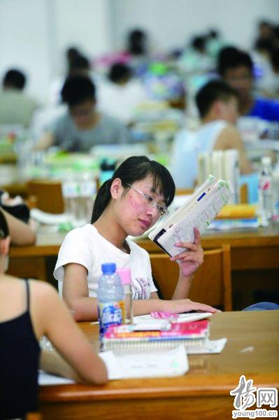 江蘇高考新方案預(yù)計年內(nèi)公布 英語地位恐下降
