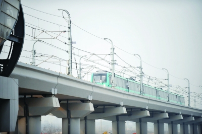 南京機(jī)場(chǎng)輕軌2014年8月之前開(kāi)通 到南京南站半小時(shí)