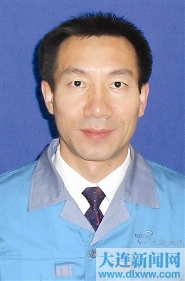 大連市人民政府關(guān)于表彰第五屆大連市有杰出貢獻高技能人才和技術(shù)能手的決定