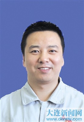 大連市人民政府關(guān)于表彰第五屆大連市有杰出貢獻高技能人才和技術(shù)能手的決定