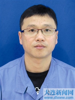 大連市人民政府關(guān)于表彰第五屆大連市有杰出貢獻高技能人才和技術(shù)能手的決定