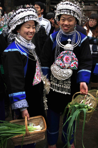 貴州報(bào)京侗寨“三月三”來(lái)“討蔥”