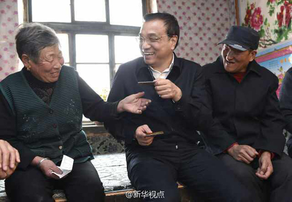 李克強(qiáng)：我們從群眾中來(lái) 就不怕聽(tīng)群眾的牢騷和意見(jiàn)
