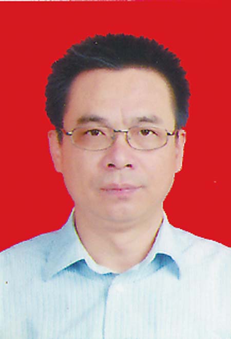 中共烏魯木齊市委員會領(lǐng)導(dǎo)干部任職公示