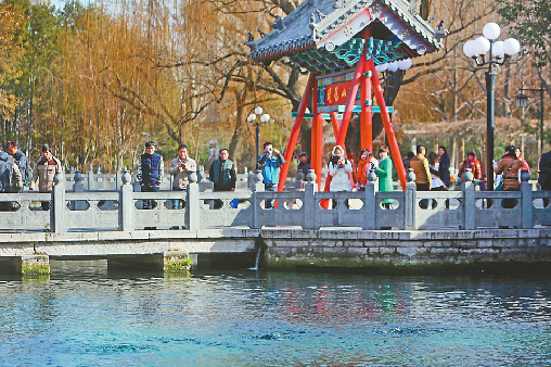 濟(jì)南趵突泉水位4天降13厘米 近期或繼續(xù)小幅下跌
