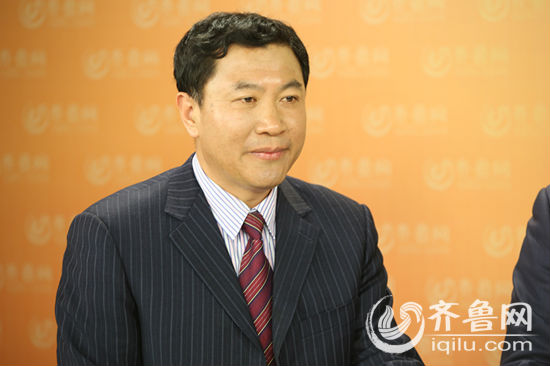 【兩會大家談】產(chǎn)業(yè)結構調整進入新常態(tài) 創(chuàng)新驅動引領升級