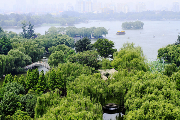 濟(jì)南“天下第一泉”風(fēng)景區(qū)正式掛牌5A級(jí)風(fēng)景旅游區(qū)