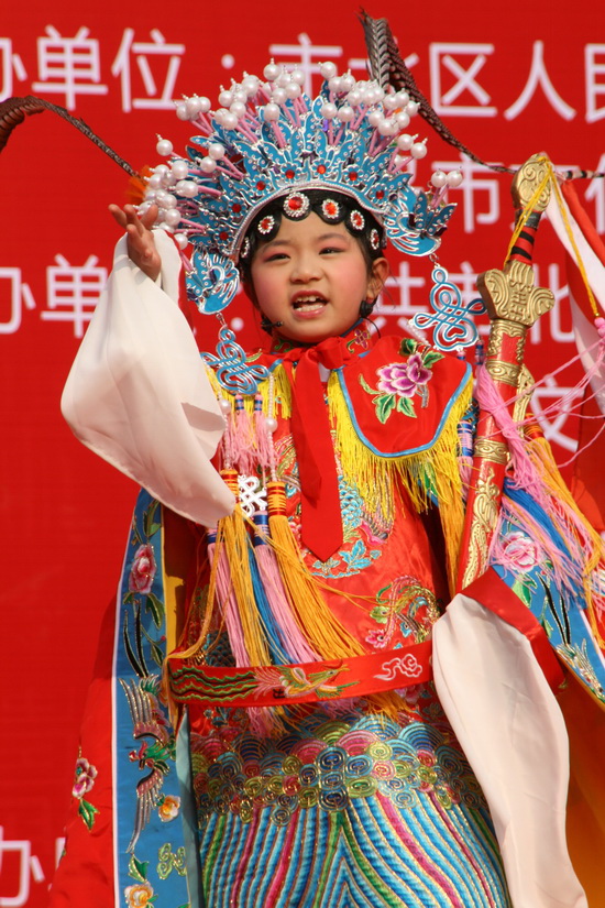 2014青島蘿卜•元宵•糖球會(huì)開幕 10天共舉辦文體經(jīng)貿(mào)活動(dòng)48項(xiàng)