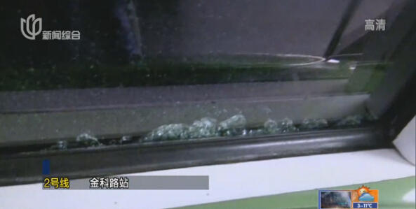 軌交2號(hào)線突發(fā)供電故障 5小時(shí)搶修恢復(fù)運(yùn)營