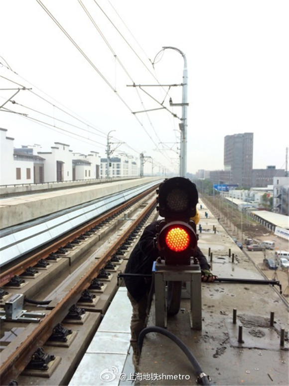 滬迪士尼地鐵列車不萌 回應(yīng)：是11號線一部分|圖
