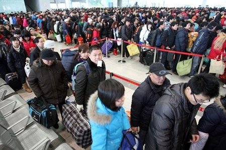2011春運(yùn)明日正式啟動(dòng) 媒體發(fā)布買(mǎi)票精算攻略