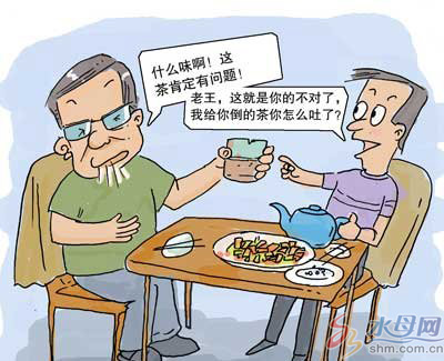 記者揭秘餐館免費(fèi)茶水:一壺茶成本不到一分錢
