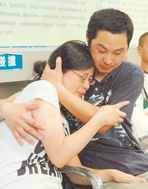 杭州女子接墜樓女童續(xù)：今日將被授見(jiàn)義勇為獎(jiǎng)