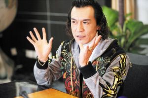 龍年春晚總導演哈文愛創(chuàng)新 李詠或仍挑大梁