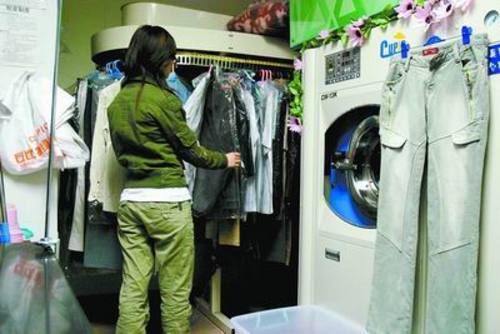 不看后悔！哪些衣服不能用洗衣機(jī)洗？