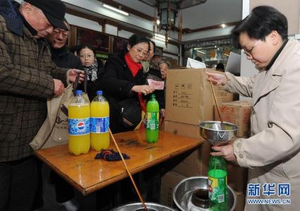 餃子 羊湯 冬釀酒 實(shí)拍全國(guó)各地冬至習(xí)俗