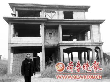 民工1句口頭協(xié)議看工地4年 老板跑路工資無(wú)著落