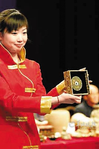 鑒寶變耍寶 鑒寶類節(jié)目充斥假貨