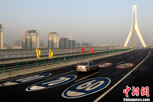 地方高速免費細則陸續(xù)出臺 自駕游市場或現(xiàn)井噴