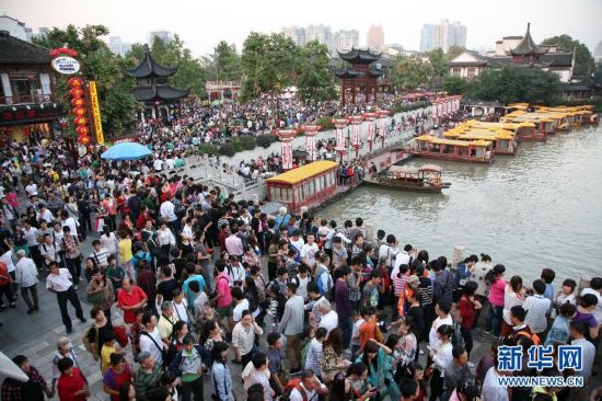 中秋國慶長假期間全國119個景區(qū)接待游客超過3400萬