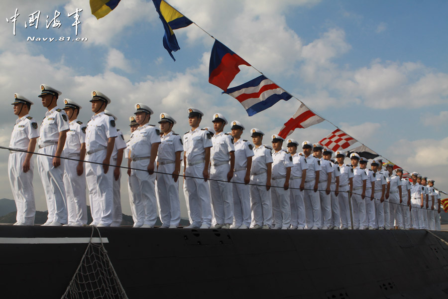 中國(guó)海軍新型潛艇內(nèi)部照曝光（組圖）
