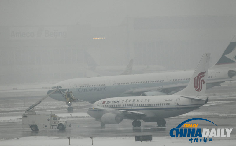北京首都機(jī)場(chǎng)全力確保雪天正常運(yùn)行