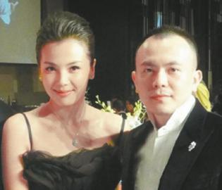 劉濤自述豪門婚姻辛酸:險(xiǎn)象環(huán)生超意料 未懼磨難做賢妻