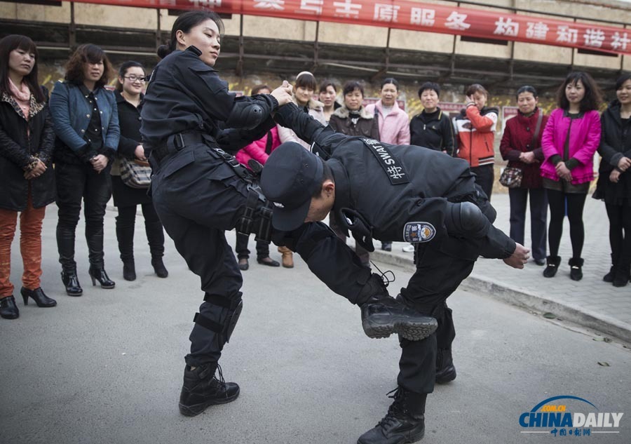 《中國日?qǐng)?bào)》“三八”婦女節(jié)圖片精選