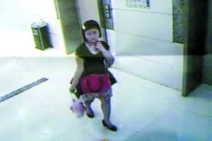 重慶13歲女孩系慣偷混進(jìn)婚宴盜走近3萬(wàn)元